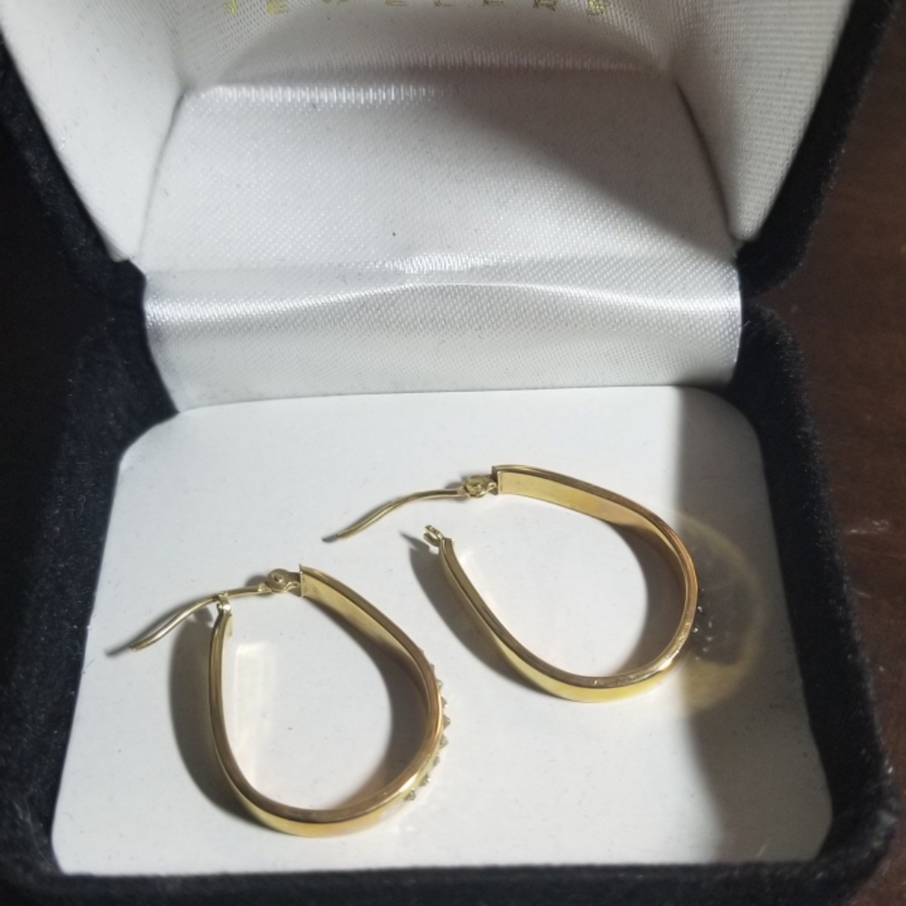 Kay Jewelers Gold earrings